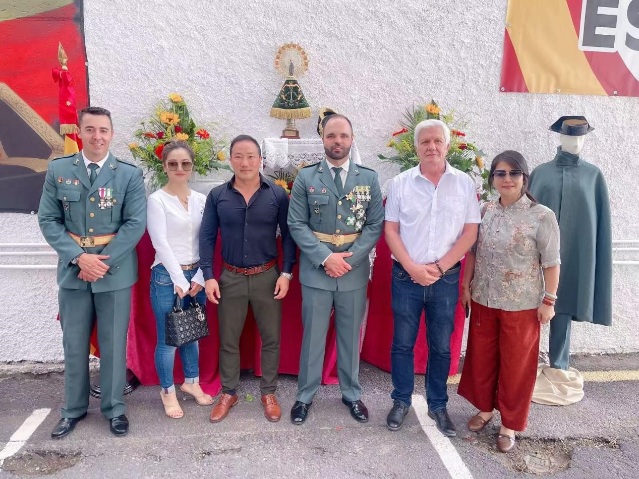 国庆节/DIA NACIONAL